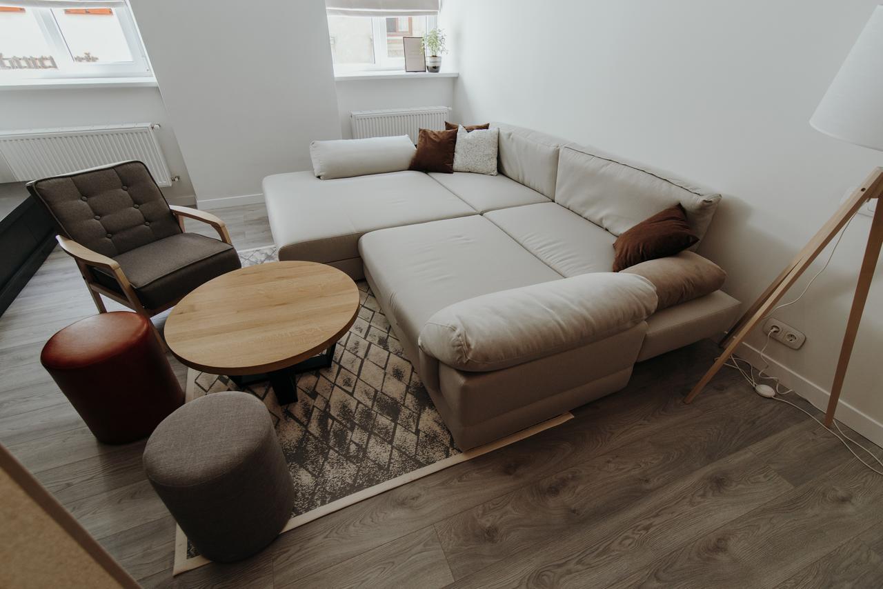 Apartment On Lesi Ukrainky Lviv Ngoại thất bức ảnh